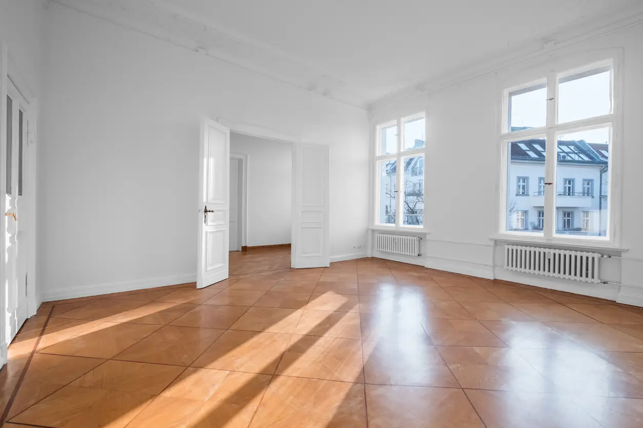 empty apartment room - flat for rent with wooden floor -