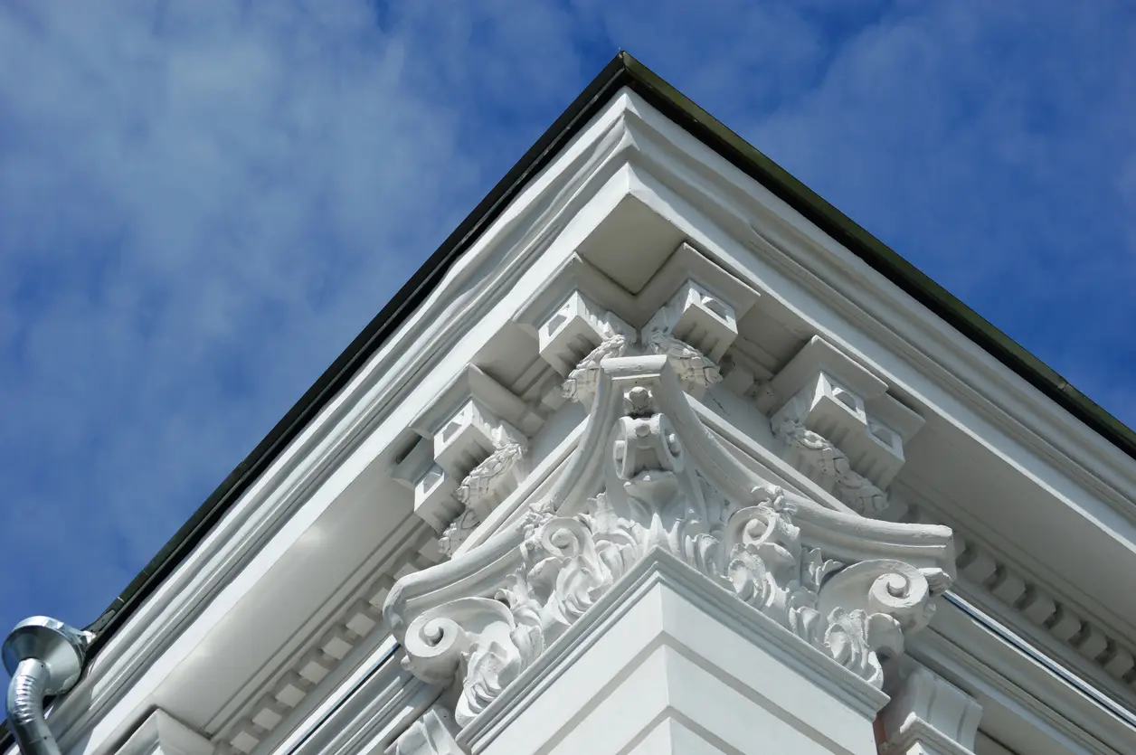 General view of the facade of buildings in the metropolis